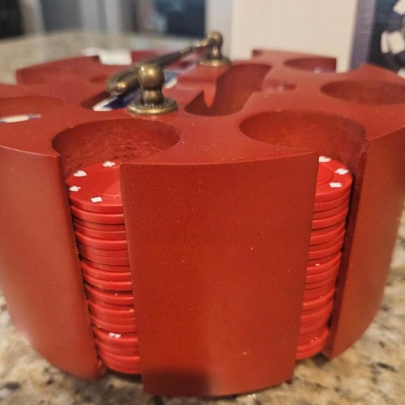 World Series Poker Premium Poker Chip Set - Picture 2 of 7